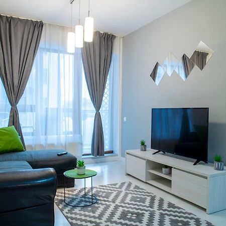 Gvitown Central Apartment Bucarest Esterno foto