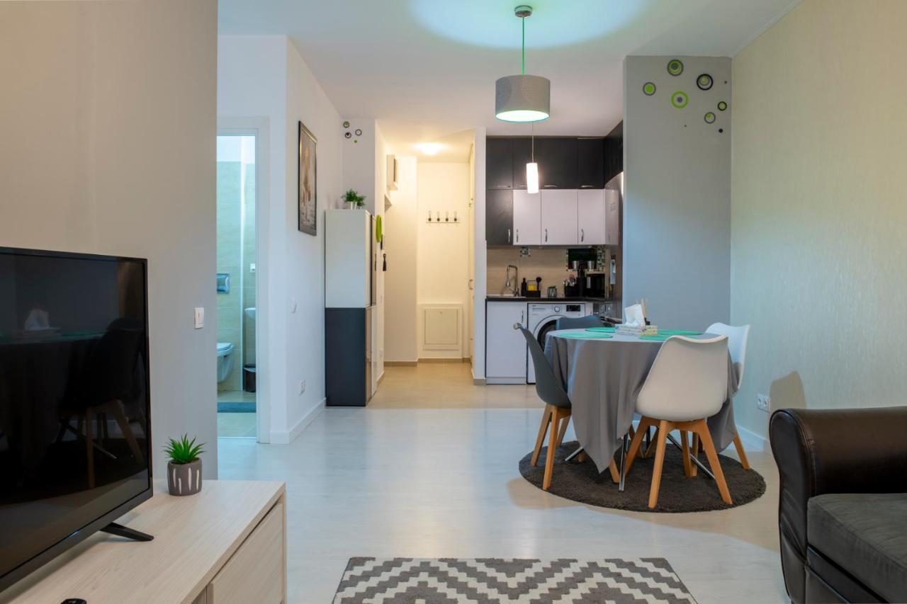 Gvitown Central Apartment Bucarest Esterno foto